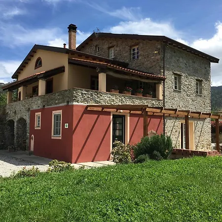 Landsted La Corte Di Candido Beverino